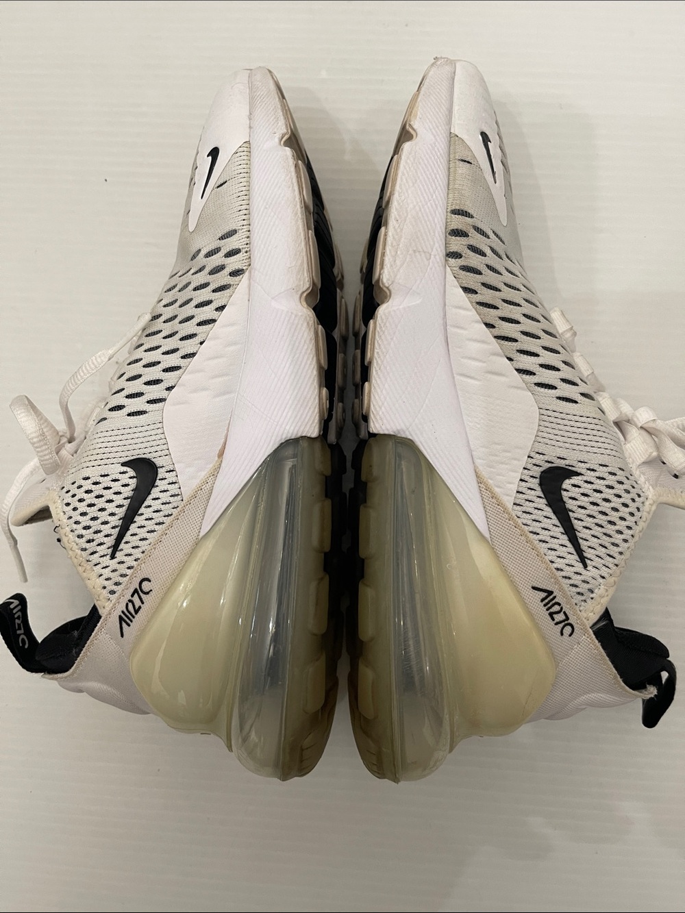 NIKE AIR MAX 270 RUNNING SNEAKERS WOMENS SIZE 8 - Picture 13 of 14